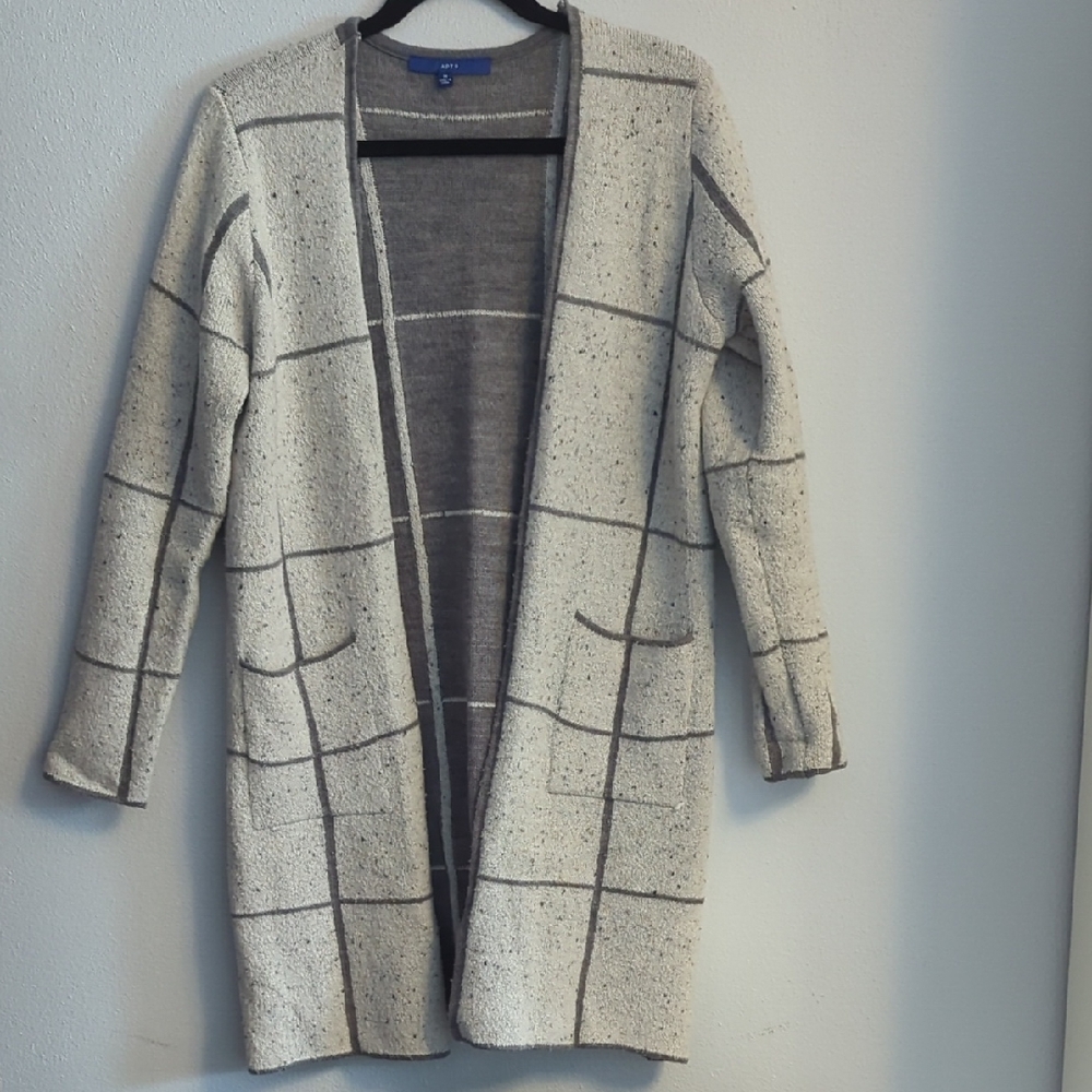 Apt. 9 Cream and Gray Plaid Cardigan